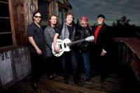George Thorogood and the Destroyers photo