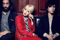 Yeah Yeah Yeahs photo